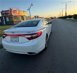 هيونداي أزيرا